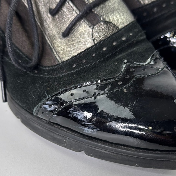 Gadea Black and Gray patent Leather Lace-up Ankle Boots - Picture 8 of 12